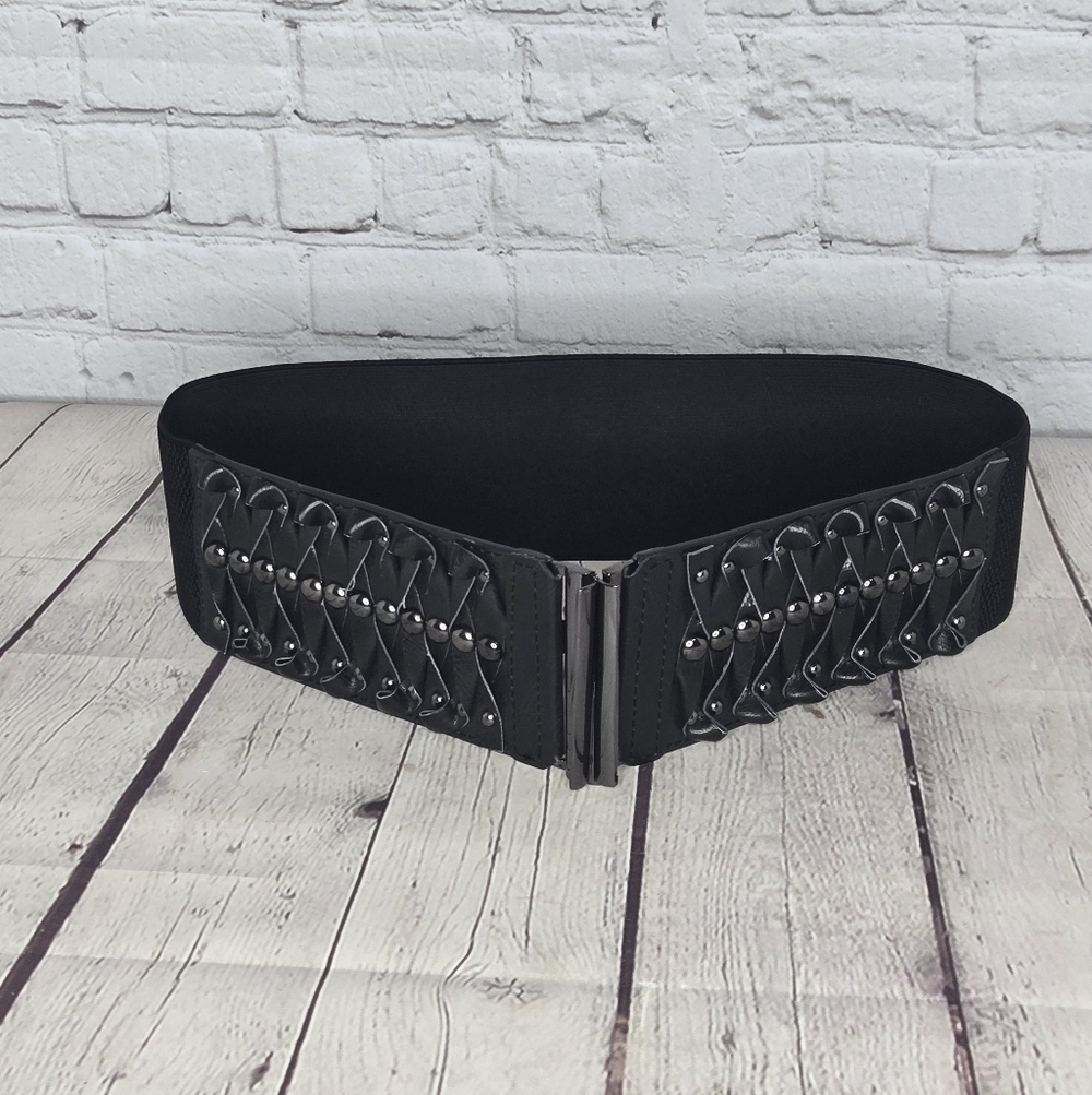 BCBG Maxazria Cinch Belt M/L